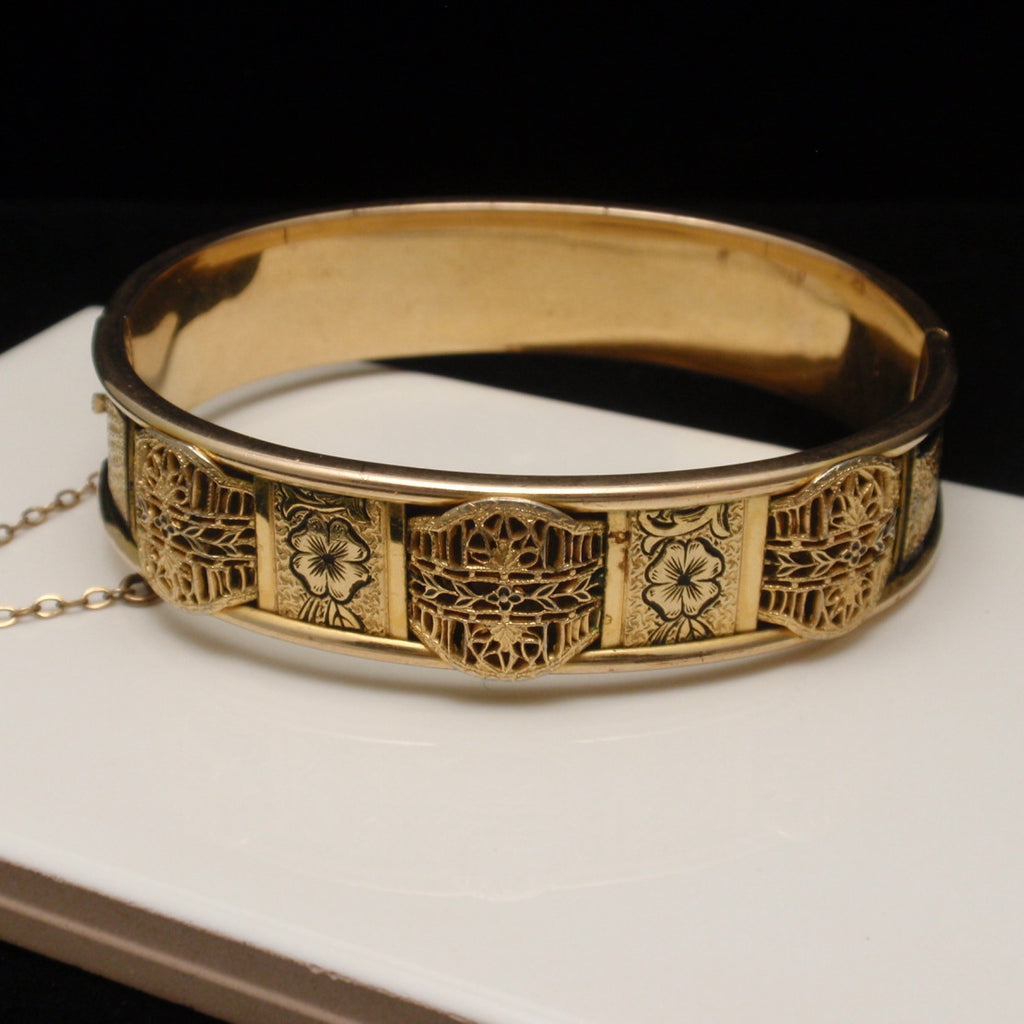 12Kt Gold Filled Decorative buy Bangle Bracelet (A326)