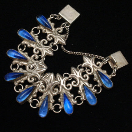 Color in Costume Jewelry: Blue