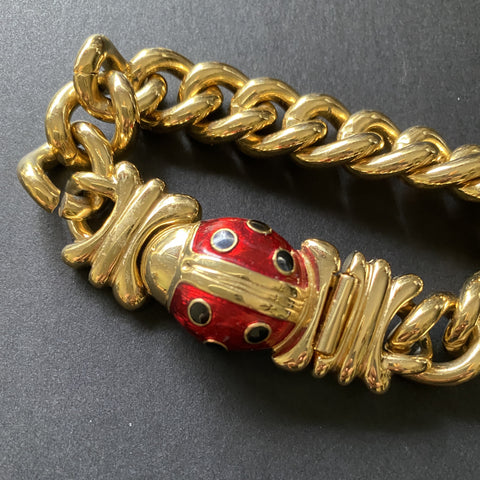 Ladybug Clasp Curb Link Chain Bracelet – World of Eccentricity & Charm