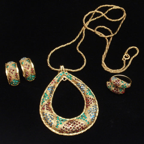 Bergere Necklace Earrings Ring Set