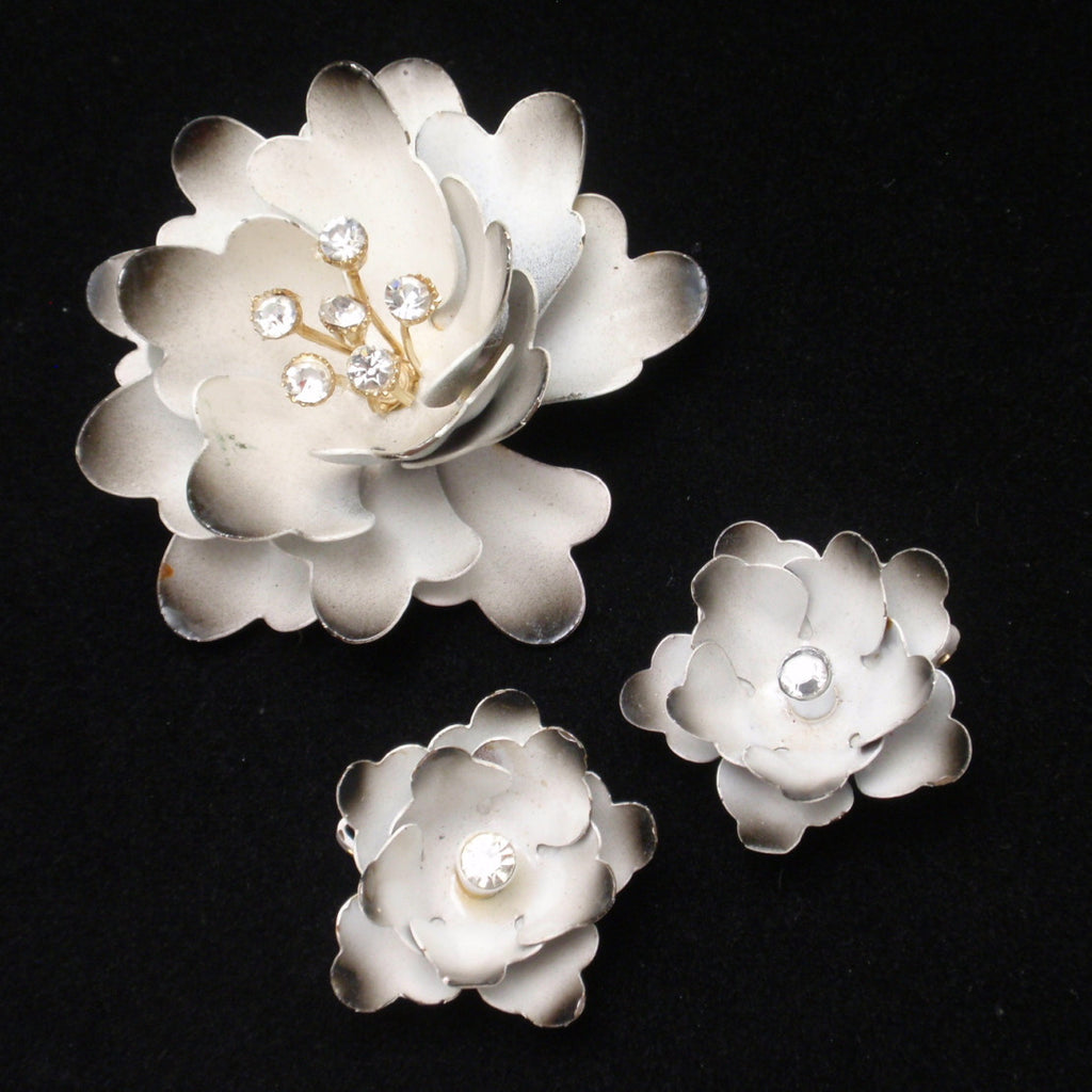 Coro 1960s Flower Set Pin Earrings Vintage Ombre Black White Grey ...