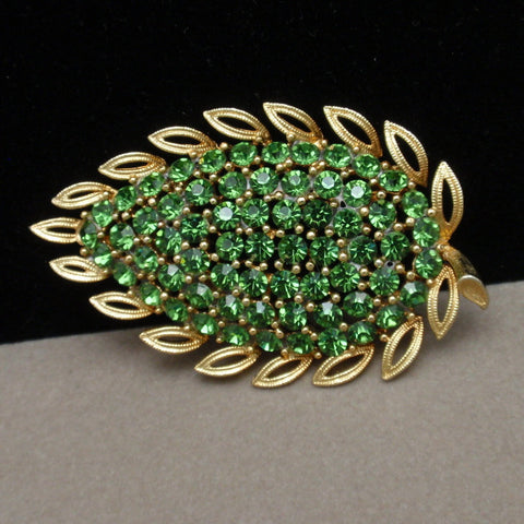 Lisner Gold Tone Emerald Green Rhinestone Star Leaf Brooch Pin